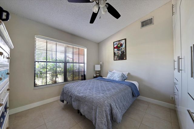 10966 NW 14th Street, Coral Springs, FL 33071