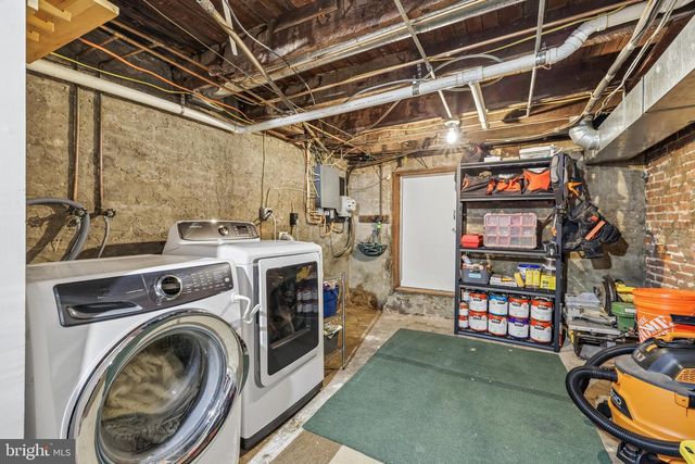 2945 KESWICK RD, Baltimore, MD 21211