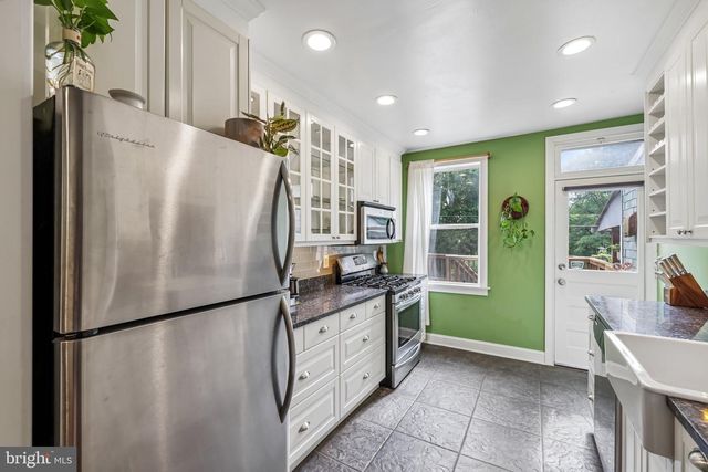 2945 KESWICK RD, Baltimore, MD 21211