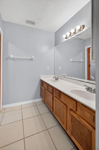 8288 SE Pine Circle, Hobe Sound, FL 33455