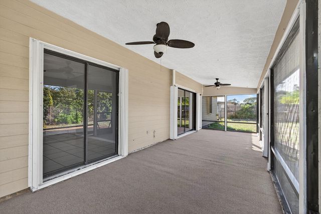 8288 SE Pine Circle, Hobe Sound, FL 33455