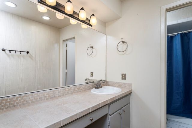 4918 Sonterra Court, Granbury, TX 76049