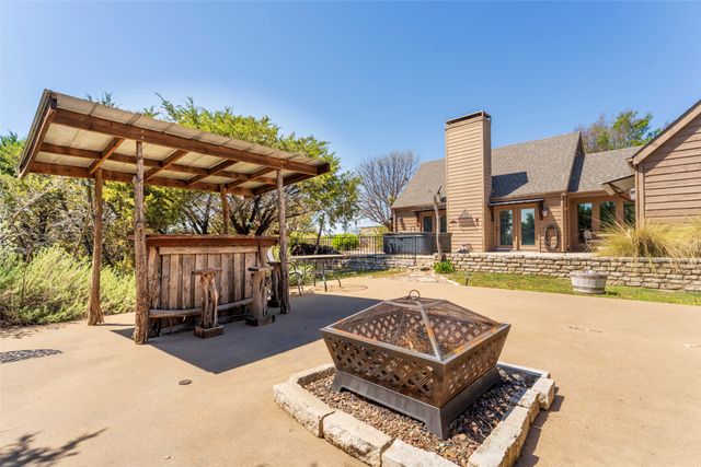 4918 Sonterra Court, Granbury, TX 76049