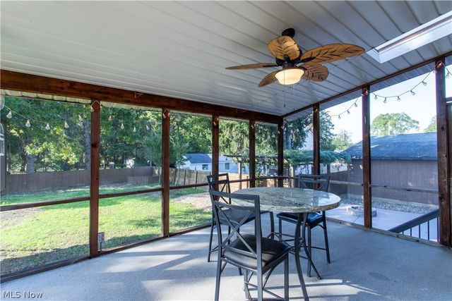 2305 14th Avenue, Vienna, WV 26105