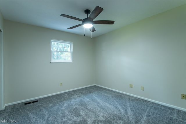 2305 14th Avenue, Vienna, WV 26105