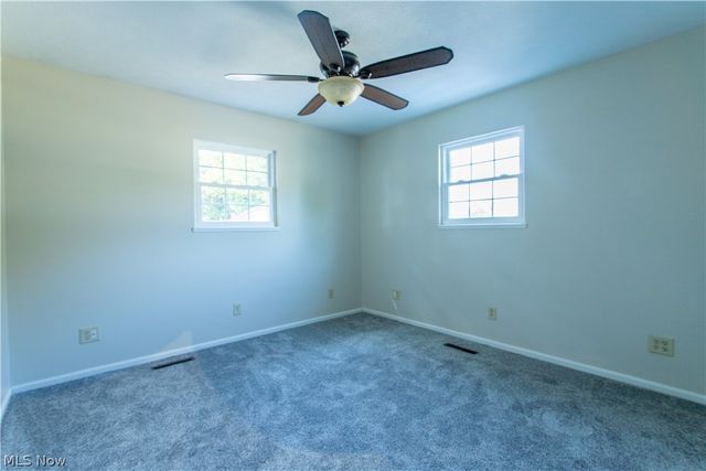 2305 14th Avenue, Vienna, WV 26105