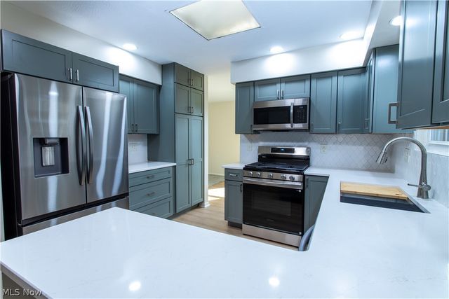 2305 14th Avenue, Vienna, WV 26105