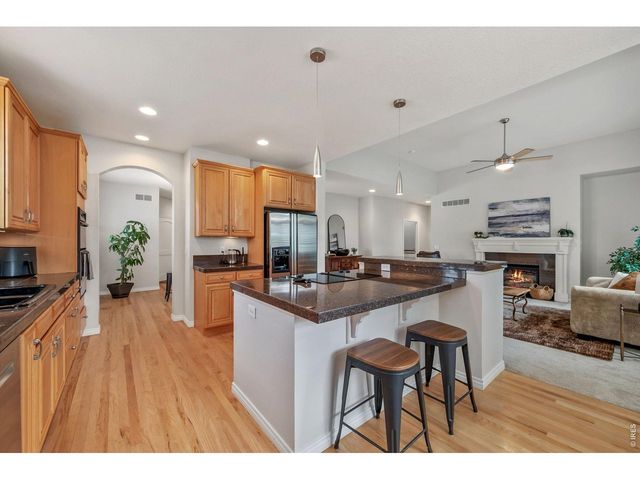 836 Windflower Dr, Longmont, CO 80504