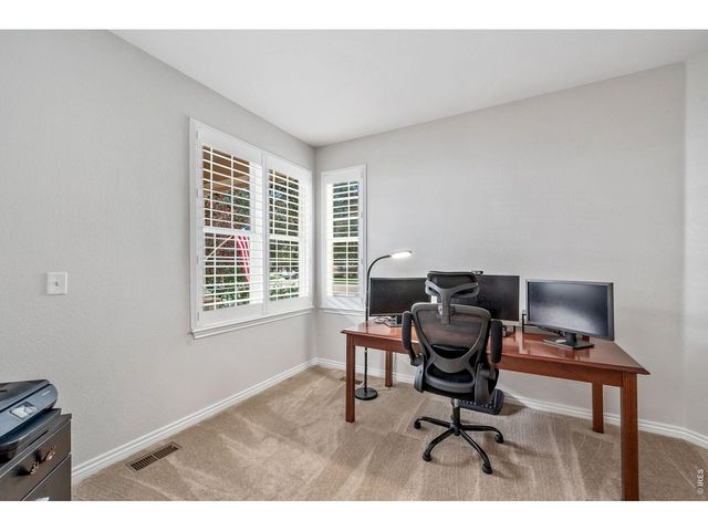 836 Windflower Dr, Longmont, CO 80504