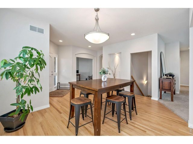 836 Windflower Dr, Longmont, CO 80504