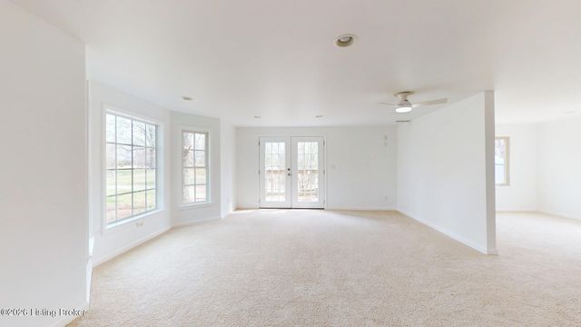 2100 Rebel Ridge Rd, La Grange, KY 40031