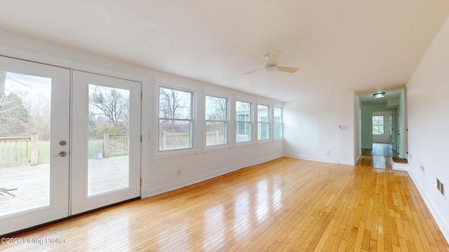 2100 Rebel Ridge Rd, La Grange, KY 40031