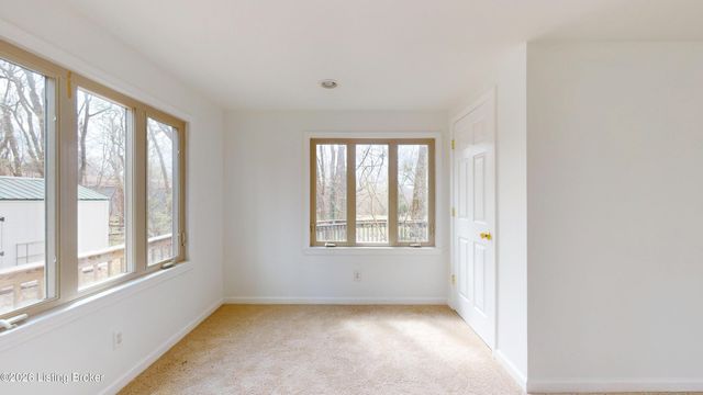 2100 Rebel Ridge Rd, La Grange, KY 40031