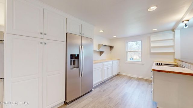 2100 Rebel Ridge Rd, La Grange, KY 40031
