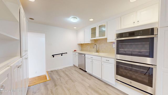 2100 Rebel Ridge Rd, La Grange, KY 40031
