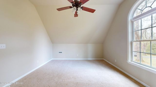 2100 Rebel Ridge Rd, La Grange, KY 40031