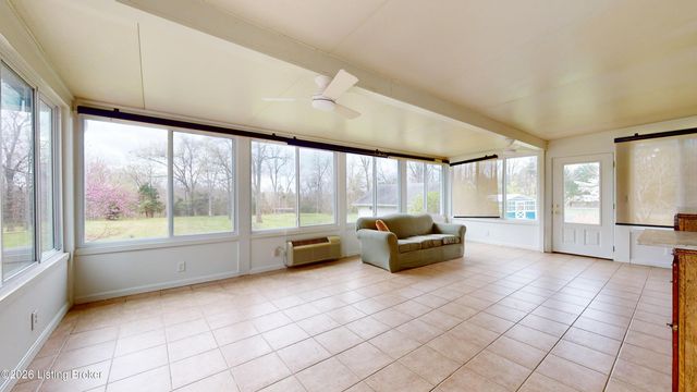 2100 Rebel Ridge Rd, La Grange, KY 40031