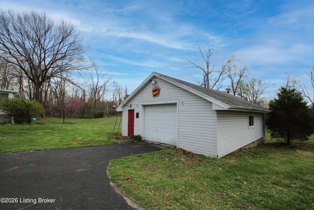 2100 Rebel Ridge Rd, La Grange, KY 40031