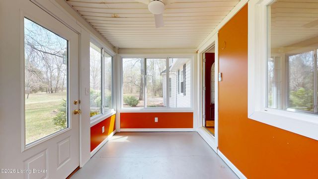 2100 Rebel Ridge Rd, La Grange, KY 40031