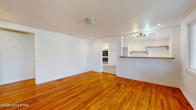 2100 Rebel Ridge Rd, La Grange, KY 40031