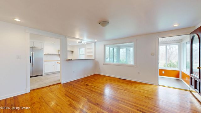 2100 Rebel Ridge Rd, La Grange, KY 40031