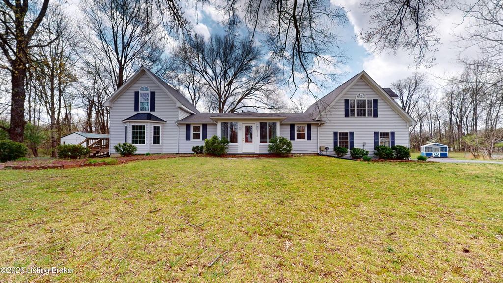 2100 Rebel Ridge Rd, La Grange, KY 40031