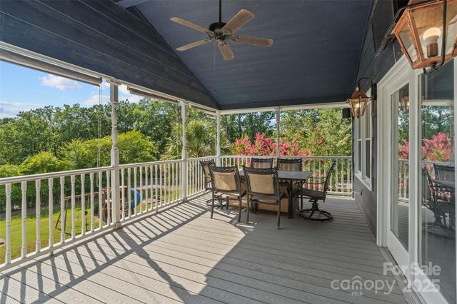 335 Carroll Cove, Clover, SC 29710