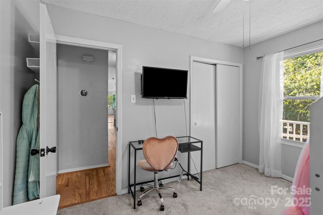 335 Carroll Cove, Clover, SC 29710