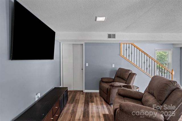 335 Carroll Cove, Clover, SC 29710