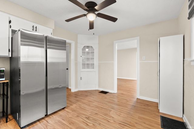 1044 Kenwood Avenue, Fort Wayne, IN 46805