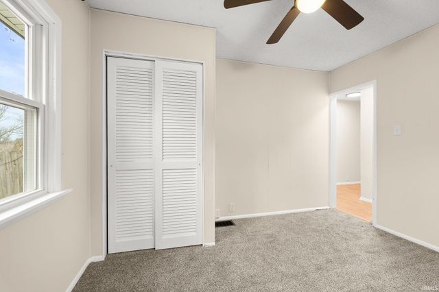 1044 Kenwood Avenue, Fort Wayne, IN 46805