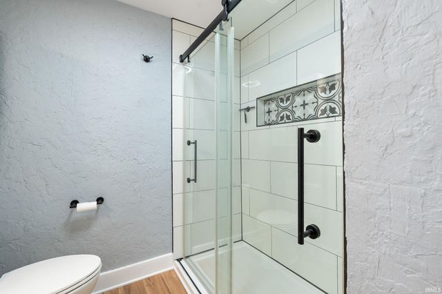 1044 Kenwood Avenue, Fort Wayne, IN 46805