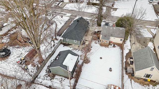 1044 Kenwood Avenue, Fort Wayne, IN 46805