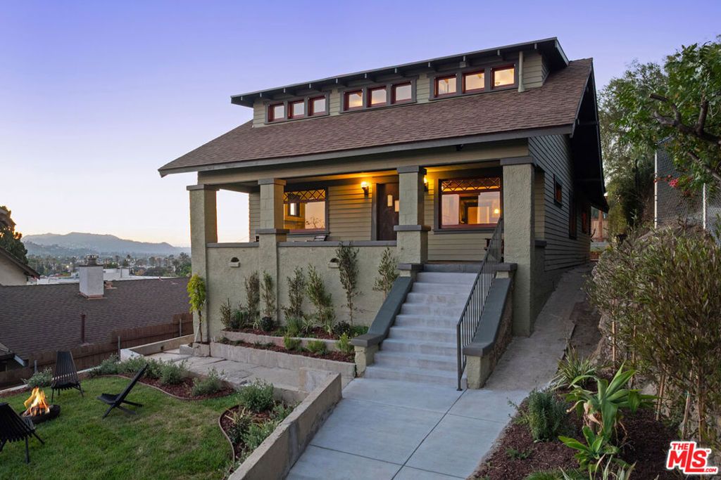 Image 1 of property listing at 3017 Minnesota Street, Los Angeles, CA 90031