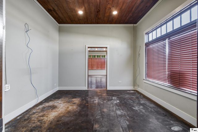 1000 LOUISVILLE AVENUE, Monroe, LA 71201