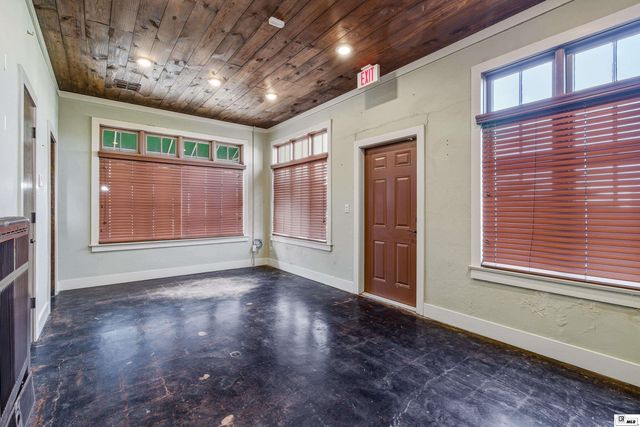 1000 LOUISVILLE AVENUE, Monroe, LA 71201