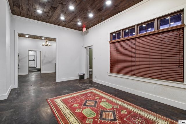 1000 LOUISVILLE AVENUE, Monroe, LA 71201