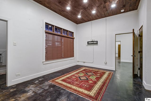 1000 LOUISVILLE AVENUE, Monroe, LA 71201