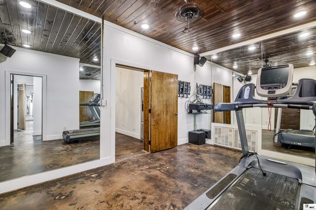 1000 LOUISVILLE AVENUE, Monroe, LA 71201