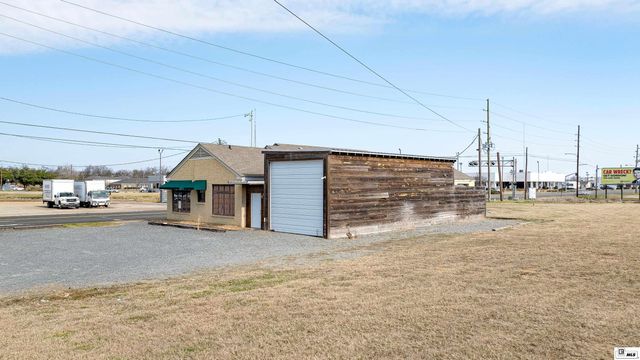 1000 LOUISVILLE AVENUE, Monroe, LA 71201