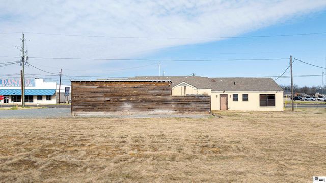 1000 LOUISVILLE AVENUE, Monroe, LA 71201