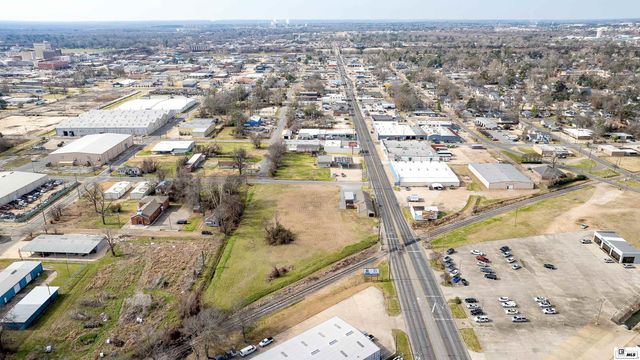 1000 LOUISVILLE AVENUE, Monroe, LA 71201