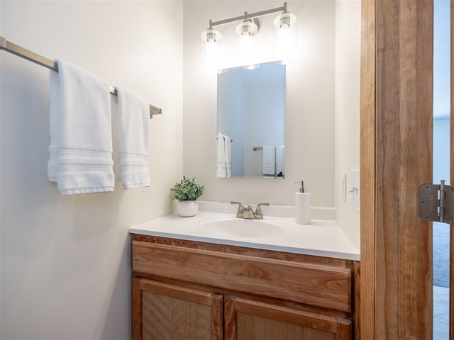 2514 Townhouse Lane, Kalamazoo, MI 49001