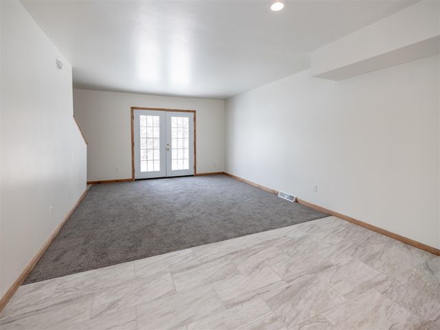 2514 Townhouse Lane, Kalamazoo, MI 49001