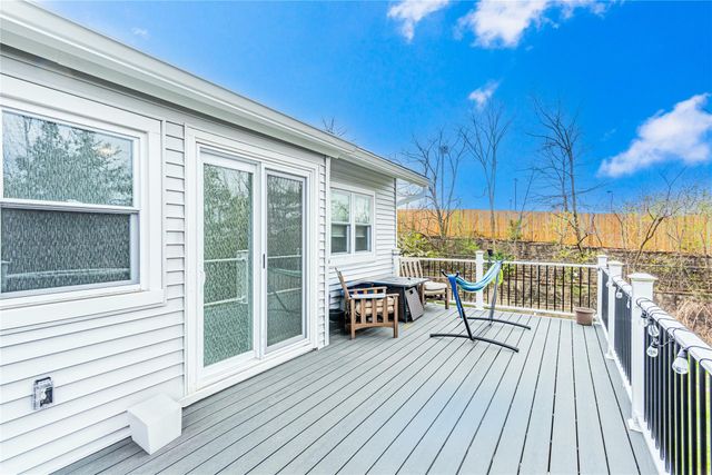 12 Truex Circle, New Windsor, NY 12553