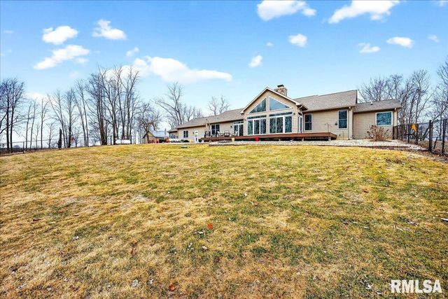 3661 COLE HOLLOW Road, Pekin, IL 61554