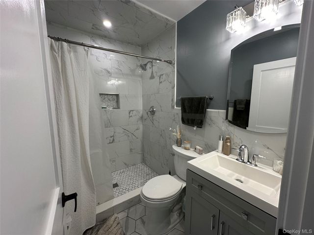 20 Melnick Place, Lake Peekskill, NY 10537