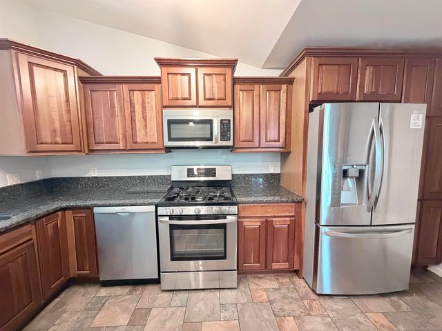 4063 Richfield Drive, Sterling Heights, MI 48314