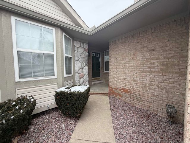 4063 Richfield Drive, Sterling Heights, MI 48314