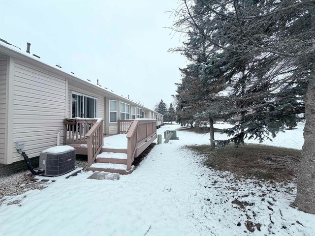 4063 Richfield Drive, Sterling Heights, MI 48314